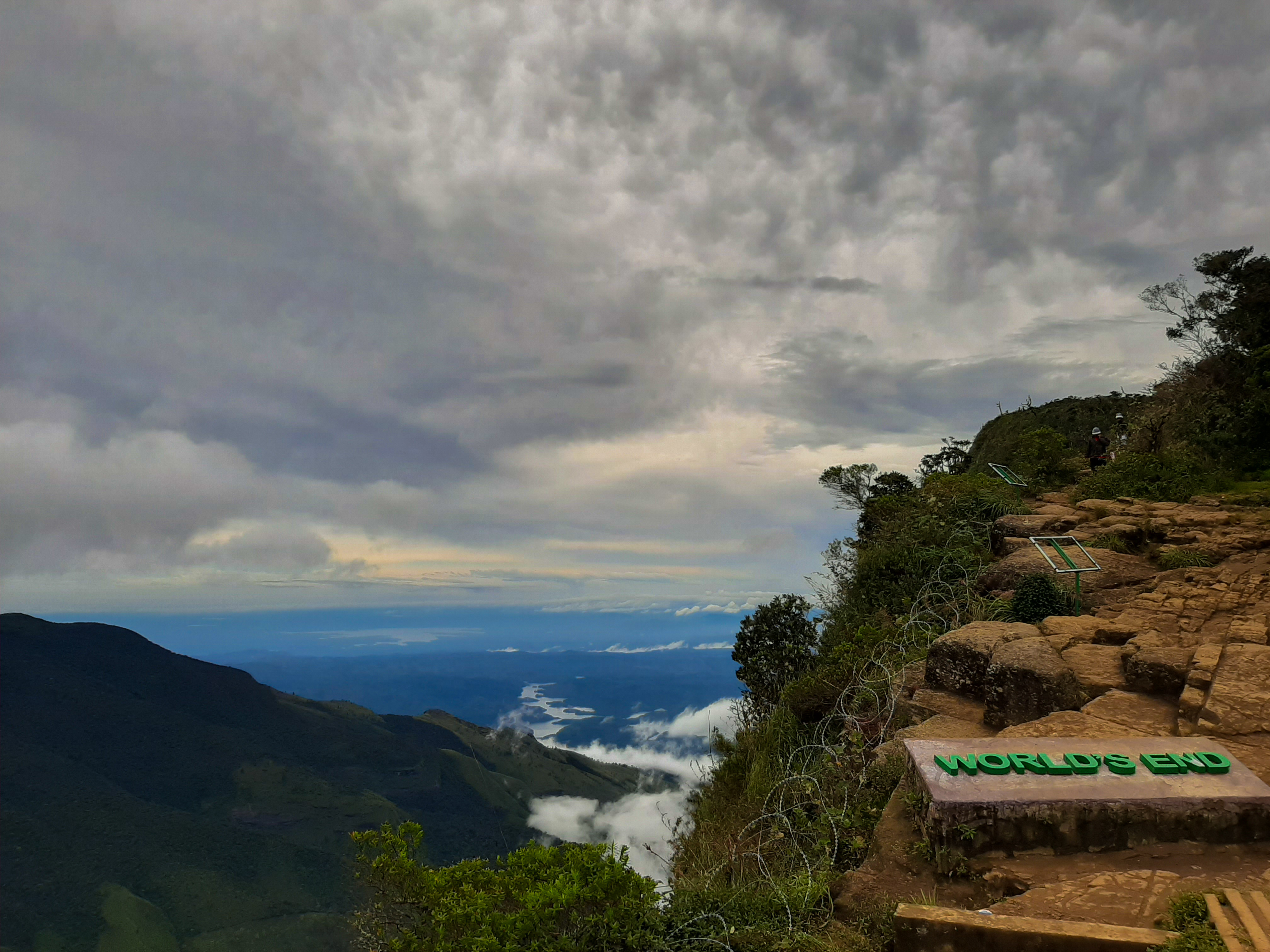 Mountain Hiking Adventure – Peaks & Trails - 6 Days / 5 Nights Hiking Tour